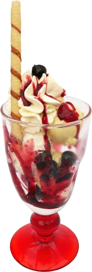 Speiseeis - Amarena-Becher mit Hippe in rotem hohem Glas